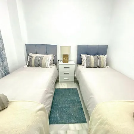 Aguamarina Frontline Beach, Direct Sea Views Pool - Eaw Homes
