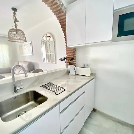 Lejlighed Aguamarina Frontline Beach, Direct Sea Views Pool - Eaw Homes